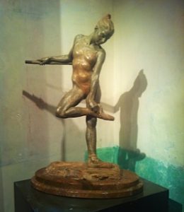 Richard MacDonald's sculptures at MEAM